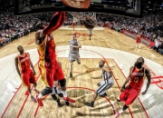 比赛局势复杂引爆全场！，姆巴佩意外战胜法国队气势如虹延续